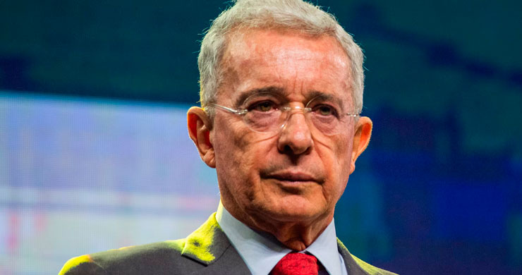 Ordenan libertad inmediata de Álvaro Uribe hasta que sea definida su sentencia