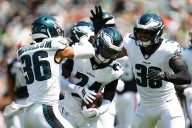 Could Eagles rookie could run away with starting job? He made a big statement against Browns.