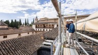La Alhambra restaura la zona más sensible de las cubiertas del Mexuar