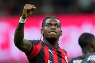 Leão y Pulisic anotan en victoria 2-0 del AC Milan ante Bari en la Copa de Italia – Chicago Tribune