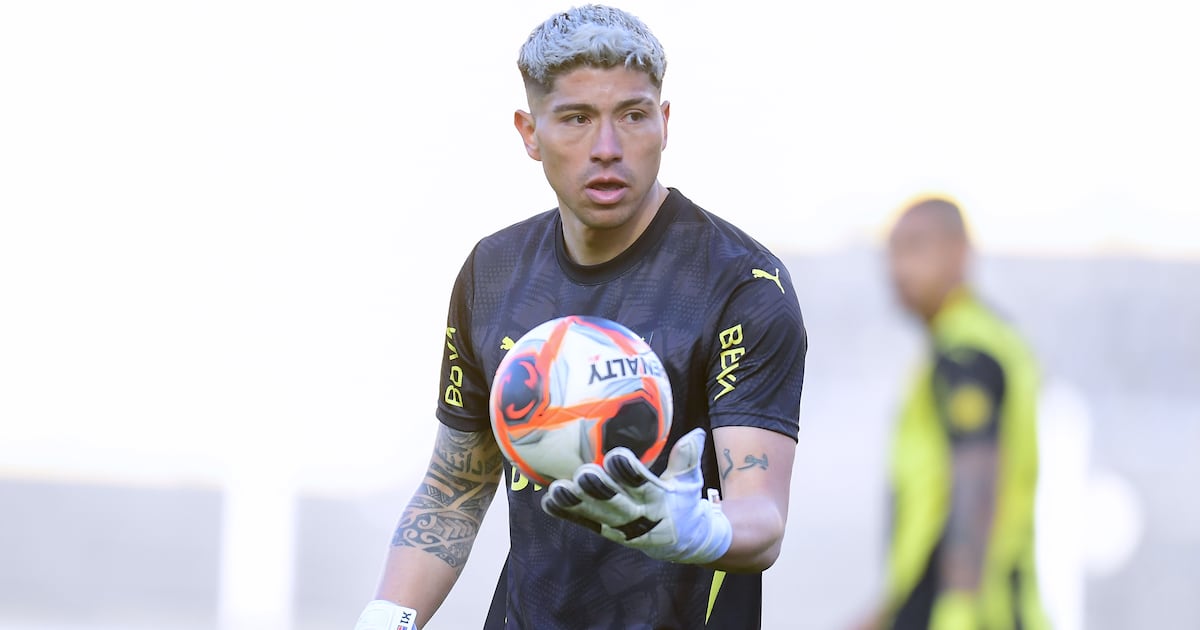 Brayan Cortés no suelta el arco de Peñarol: el Manya se levanta tras su agónica eliminación de Copa Libertadores