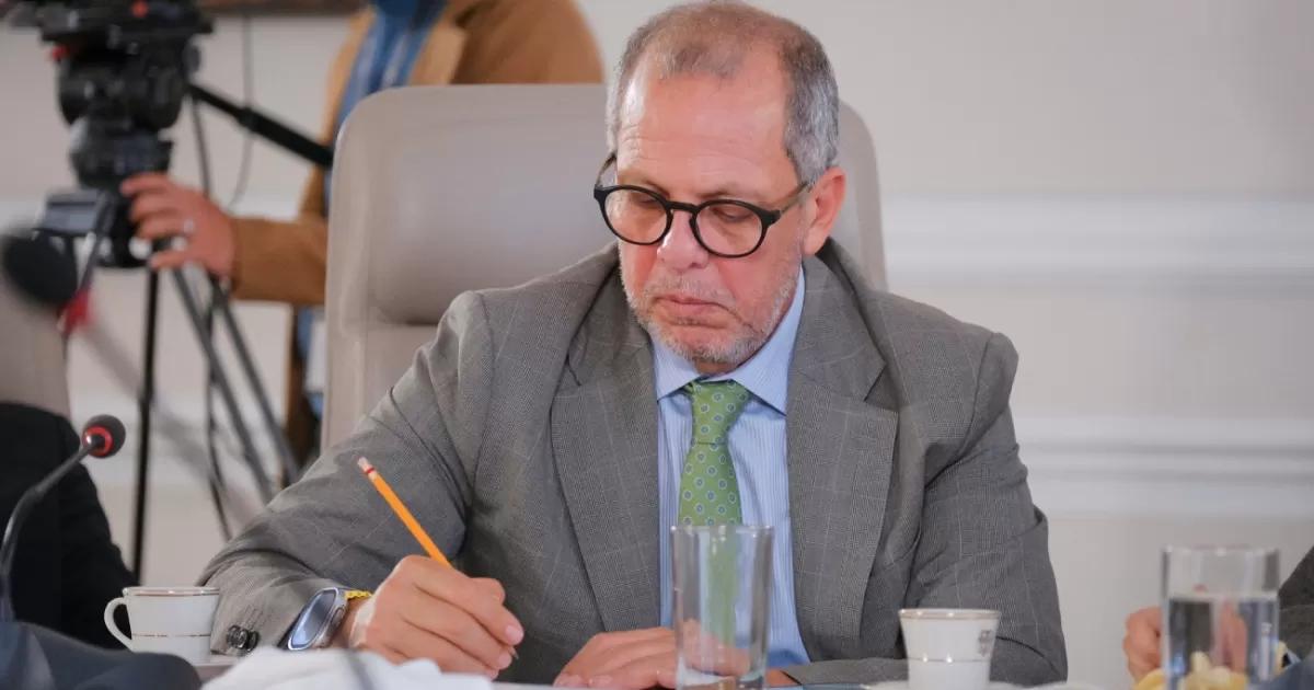 Saade buscará candidatura presidencial con el Pacto Histórico y propone constituyente