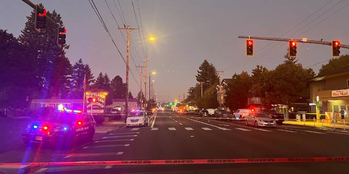 Man in custody following welfare check, standoff in SE Portland