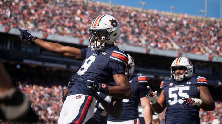 Auburn vs. Baylor prediction, odds: Proven model reveals free 2025 college football picks for Week 1 on Friday