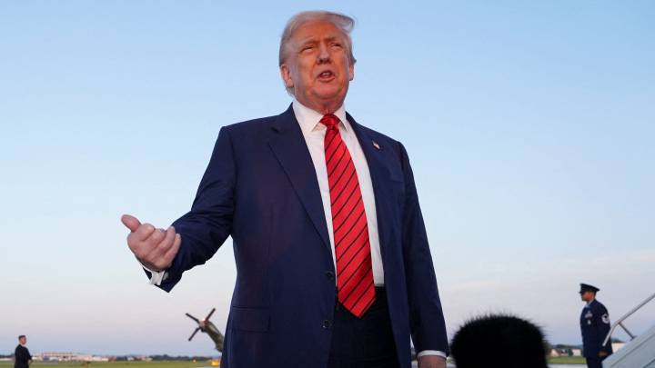 Trump says pharma tariffs could eventually reach up to 250%