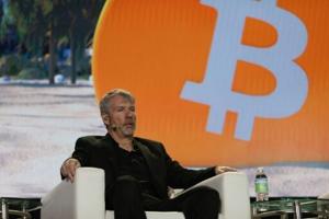 Accumulating bitcoin a risky digital rush by companies?