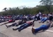 Bloqueo en Ruta 9: Estudiantes forman “alfombra humana” en protesta