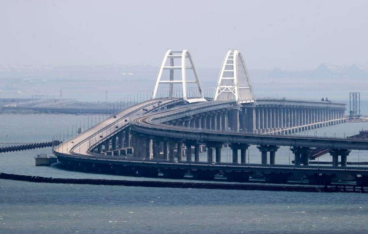 Rusia frustró ataque ucraniano contra el puente de Crimea