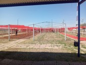 Servicios Municipales trabaja en terrenos de la Expoferia Santa Rosalía 2025, alistan corraletas para exposición ganadera