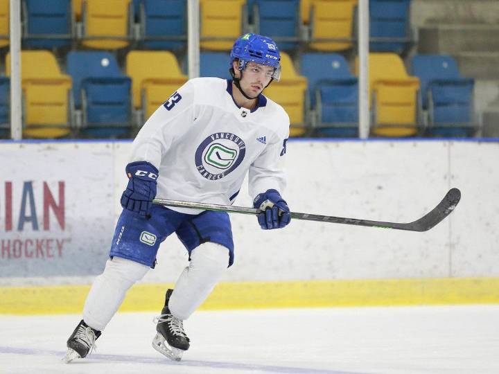 Abbotsford Canucks stalwart Nielsen signs with AHL rival Colorado