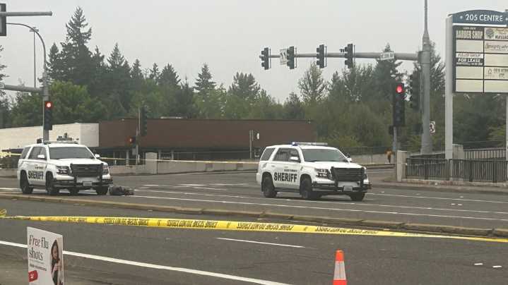 1 dead in Vancouver crash, homicide detectives investigating