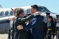 Javier Milei celebró la afiliación de Luis Petri a LLA: "Bienvenido a las Fuerzas del Cielo"