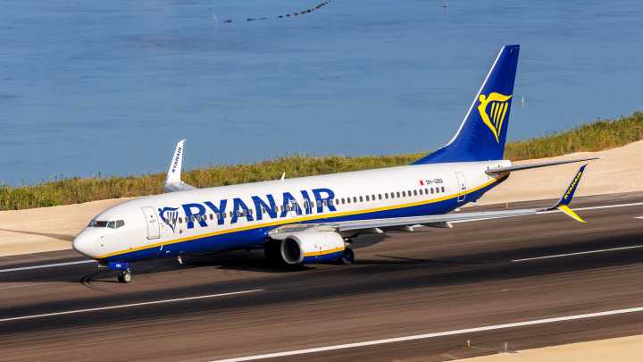 Flights Diverted After Ryanair Boeing 737 Pilot Passes Out Mid