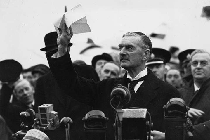 What is Starmer had been Prime Minister in the Second World War?