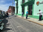 Jubilados del magisterio en Oaxaca mantienen bloqueo en Armenta y López