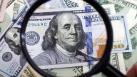 Bajan el dólar blue y los financieros mientras el oficial se mantiene estable