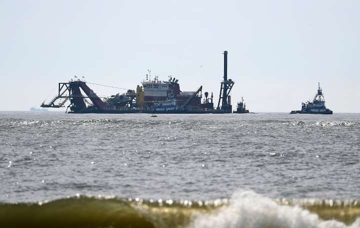 N.J. aquarium: Let’s keep our coastline clean from oil spills forever