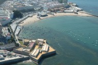 Hombre fallece por impacto de piedra mientras pescaba cerca del Puente de la Constitución