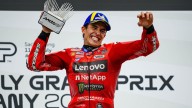 Marc Márquez no deja ni las migajas en otra exhibición en Hungría