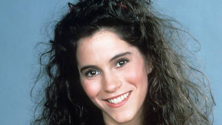 '80s star is unrecognizable on the red carpet following $720 million