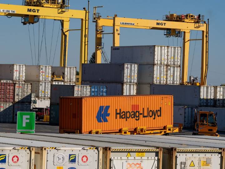 DP World vies for deal to run new Montreal port terminal
