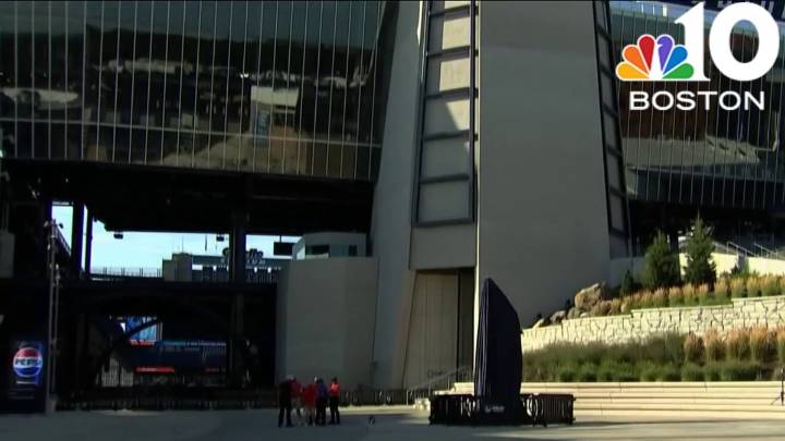 What will Tom Brady's statue look like? Fans excited to see unveiling at Gillette Stadium