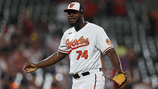 O's closer undergoes surgery to repair torn labrum, team says