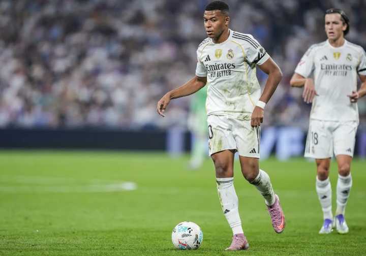 LaLiga de España: Con doblete de Mbappé Real Madrid vence 3-0 al Oviedo del Vinotinto Salomón Rondón