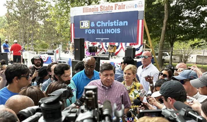 Pritzker signs law expanding lawsuit protections for Illinois news media