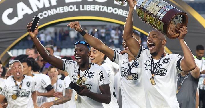 Copa Libertadores: arrancan los octavos de final con varios chilenos como protagonistas