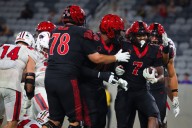 San Diego State Aztecs dominate Stony Brook in home opener, 42