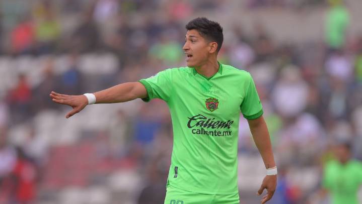 Ángel Zaldívar responde a críticas por pelea de su hermano