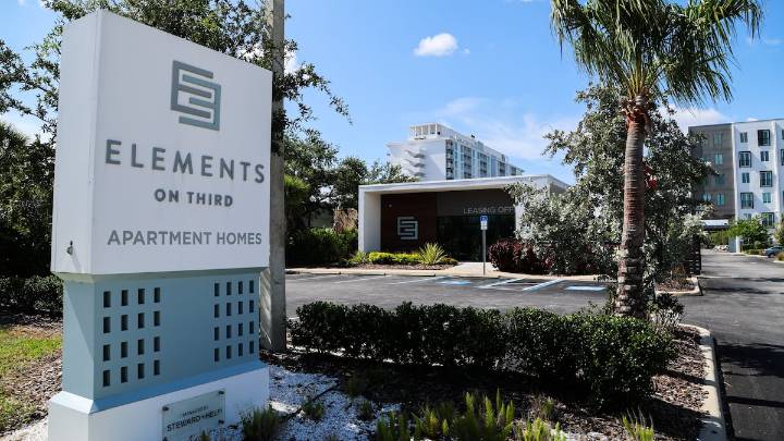 St. Petersburg landlord facing mass water shutoff has history of issues
