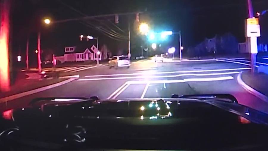 Video: 2 arrested after high-speed chase involving stolen SUV, Westlake police say