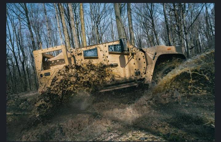 Estados Unidos aprueba venta de vehículos tácticos a Canadá y otros equipos militares para apoyar en el “mantenimiento de la paz en todo el mundo”