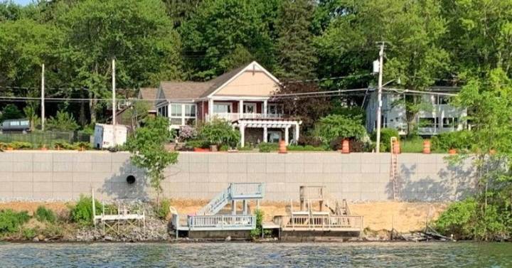 Town of Saratoga homeowners in state dispute over lakefront property access