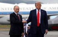 Concluye reunión de Trump y Putin en Alaska