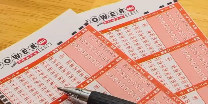 Powerball jackpot jumps to $815M after no winning tickets Monday