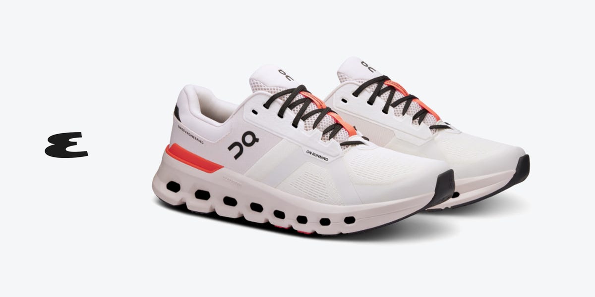 8 Best Men's Sneakers for Flat Feet 2025