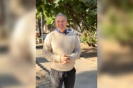 ¡Hay tanta belleza en las calles de Santiago!: colores, aromas y memorias que florecen entre el cemento