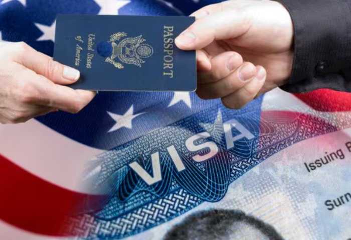 UE le pide a Estados Unidos “reconsiderar” su decisión al negar 80 visas a funcionarios palestinos