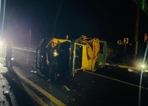 VOLCÓ CAMIONETA
