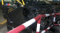 Grave accidente en Flores: el momento en el que el tren Sarmiento embistió a un taxi