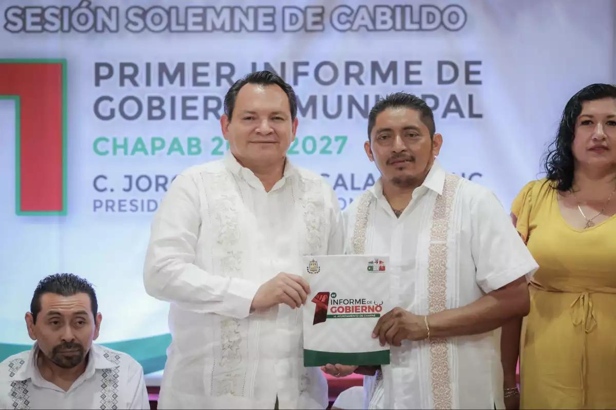 “Me llena de orgullo”; por primera vez un gobernador de Yucatán asiste a Chapab a un informe