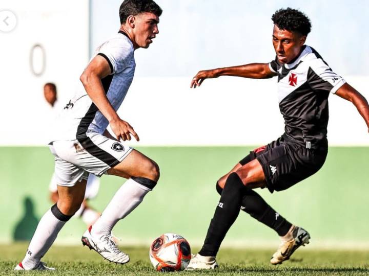 Conoce a Henrique Simeone, la joya del Botafogo que eligió a la Selección Mexicana