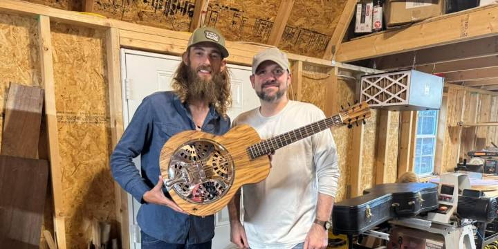 County Road 9: Richland, Georgia’s Guitar Man