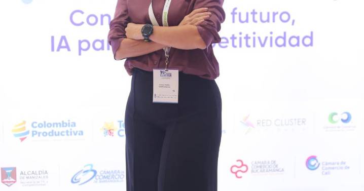 Resiliencia, la palabra clave de las empresas en Colombia: expertos hablan de los retos en congreso de clúster