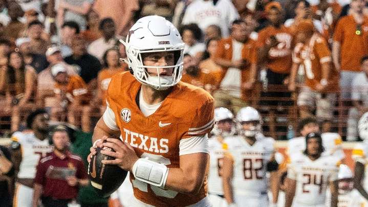 AP Top 25: Quarterbacks, clashes and storylines to know heading into Week 1