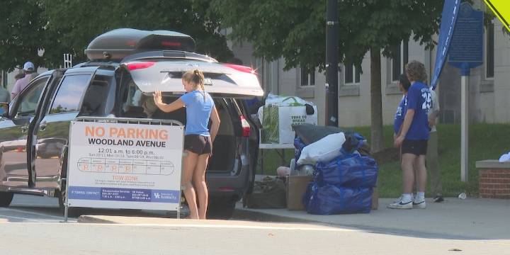 Thousands of students move onto University of Kentucky’s campus