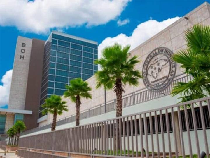 Honduras reduce importación de combustibles en primer semestre